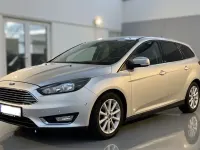 Gebraucht Ford Focus Titanium 125 PS (91 kW) 2016 Grau Limousine