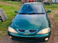 Brugt Renault Mégane 107 HK (78 kW) 1999 Grøn Sedan