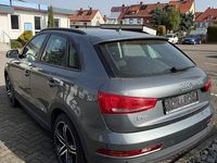 Gebraucht Audi Q3 Ambiente 150 PS (110 kW) 2015 Grau SUV