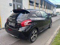 Gebraucht Peugeot 208 GTi 200 PS (147 kW) 2014 Schwarz Kleinwagen