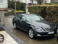 Second-hand Lexus LS600 455 CP (334 kW) 2008 Berlinǎ