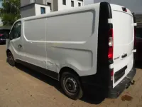 Gebraucht Renault Trafic Komfort 125 PS (91 kW) 2018 Weiß Van / Kleinbus