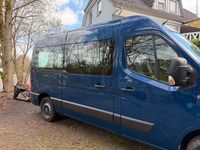 Second-hand Renault Master 145 CP (106 kW) 2016 Albastru Van