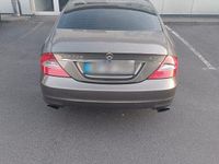 Gebraucht Mercedes CLS320 224 PS (164 kW) 2009 Gold Coupé