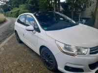 Gebraucht Citroën C4 90 PS (66 kW) 2012 Weiß Limousine