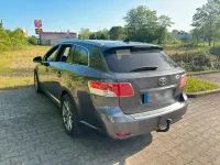 Gebraucht Toyota Avensis T2 150 PS (110 kW) 2009 Grau Kombi
