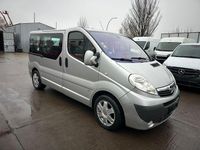 Gebraucht Opel Vivaro 145 PS (106 kW) 2007 Silber Van / Kleinbus