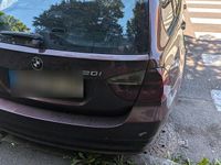 Gebraucht BMW 320 150 PS (110 kW) 2006 Rot Kombi