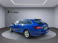 Gebraucht Skoda Superb Ambition 150 PS (110 kW) 2023 Blau Limousine
