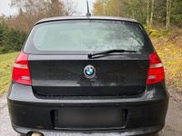 Gebraucht BMW 118 143 PS (105 kW) 2008 Schwarz Kleinwagen