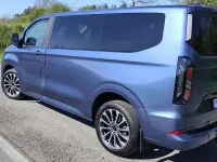 Gebraucht Ford Tourneo Custom Titanium 170 PS (125 kW) 2025 Blau Van