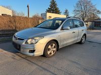 Gebraucht Hyundai i30 109 PS (80 kW) 2009 Grau Kombi