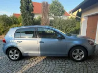 Gebraucht VW Golf VI 105 PS (77 kW) 2011 Blau Kleinwagen