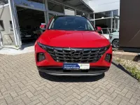 Gebraucht Hyundai Tucson Trend 230 PS (169 kW) 2021 Engine red SUV