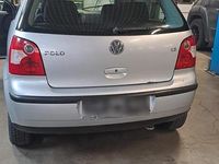 Gebraucht VW Polo 61 PS (44 kW) 2003 Silber Coupé