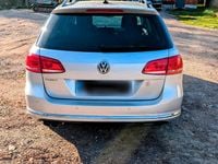 Second-hand VW Passat 140 CP (102 kW) 2012 Argintiu Break
