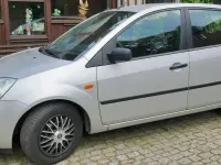 Gebraucht Ford Fiesta 60 PS (44 kW) 2001 Grau Kleinwagen