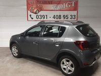 Gebraucht Dacia Sandero Celebration 90 PS (66 kW) 2018 Grau SUV