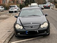 Gebraucht Mercedes C200 163 PS (119 kW) 2003 Schwarz Coupé