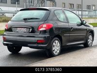 gebraucht Peugeot 206+ 206 + Basis*KLIMA*WENIG KM*ZENTRAL*TÜV NEU*