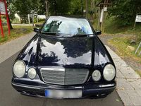 Second-hand Mercedes E200 163 CP (119 kW) 2001 Albastru Berlinǎ