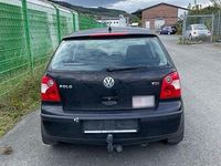 Gebraucht VW Polo 75 PS (55 kW) 2001 Schwarz Kleinwagen