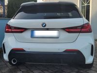 gebraucht BMW 116 i HATCH mit Sportpaket in weiß