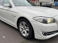 Gebraucht BMW 520 184 PS (135 kW) 2013 Weiß Kombi