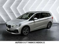 Gebraucht BMW 218 Sport Line 150 PS (110 kW) 2018 Silber Van / Kleinbus