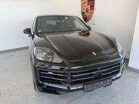 Gebraucht Porsche Cayenne 354 PS (260 kW) 2025 Chromitschwarz SUV