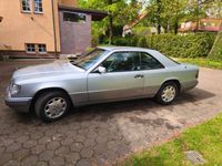 Gebraucht Mercedes E220 150 PS (110 kW) 1994 Silber Coupé