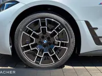 Neu BMW i4 Performance 294 kW (401 PS) 2026 Grau Limousine