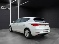 Gebraucht Seat Leon Style 110 PS (80 kW) 2024 "candy" weiss Limousine