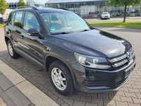 Gebraucht VW Tiguan Trendline 160 PS (117 kW) 2012 Schwarz SUV