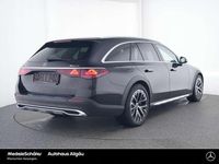 Gebraucht Mercedes E300 313 PS (230 kW) 2025 Lack obsidianschwarz Kombi