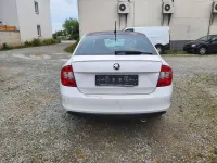 Gebraucht Skoda Rapid Elegance 122 PS (89 kW) 2013 Candyweiss Kleinwagen