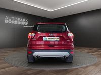 Gebraucht Ford Kuga Trend 150 PS (110 kW) 2017 Rot SUV
