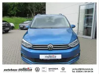 Gebraucht VW Touran Active 150 PS (110 kW) 2023 Blau Van / Kleinbus
