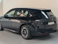 Gebraucht BMW iX Sport Line 384 kW (523 PS) 2023 Saphirschwarz SUV