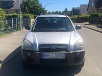 Gebraucht Hyundai Tucson 104 PS (76 kW) 2006 Silber SUV