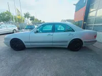 Gebraucht Mercedes E280 Elegance 204 PS (150 kW) 2001 Grau Limousine