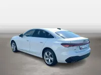 Gebraucht Audi A5 Ambiente 204 PS (150 kW) 2025 Gletscherweiß Limousine
