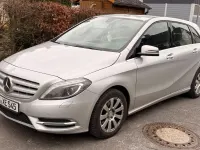 Gebraucht Mercedes B180 109 PS (80 kW) 2013 Silber Van / Kleinbus