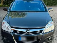 Gebraucht Opel Astra 125 PS (91 kW) 2009 Grau Limousine