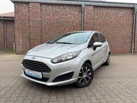 Gebraucht Ford Fiesta Trend 95 PS (69 kW) 2015 Silber Kleinwagen