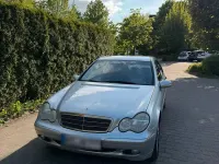 Usata Mercedes C180 143 CV (105 kW) 2004 Argento Berlina