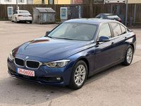 Gebraucht BMW 330e Advantage 184 PS (135 kW) 2018 Blau Limousine