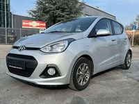 Gebraucht Hyundai i10 Edition 67 PS (49 kW) 2014 Sleek silver / met Kleinwagen