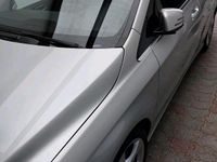 Gebraucht Mercedes B200 156 PS (114 kW) 2013 Silber Van / Kleinbus