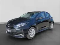 Neu Toyota Yaris 92 PS (67 kW) 2026 Schwarz (black mica) Kleinwagen